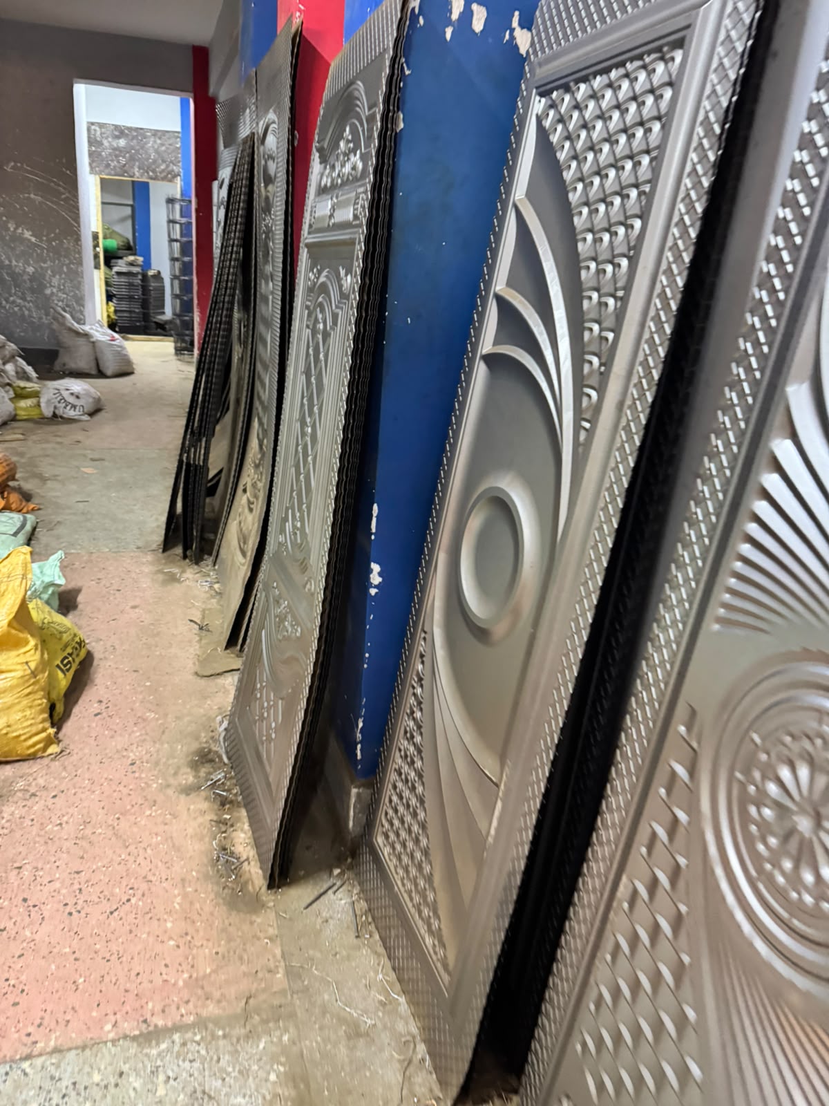 Gate & Door Hardware